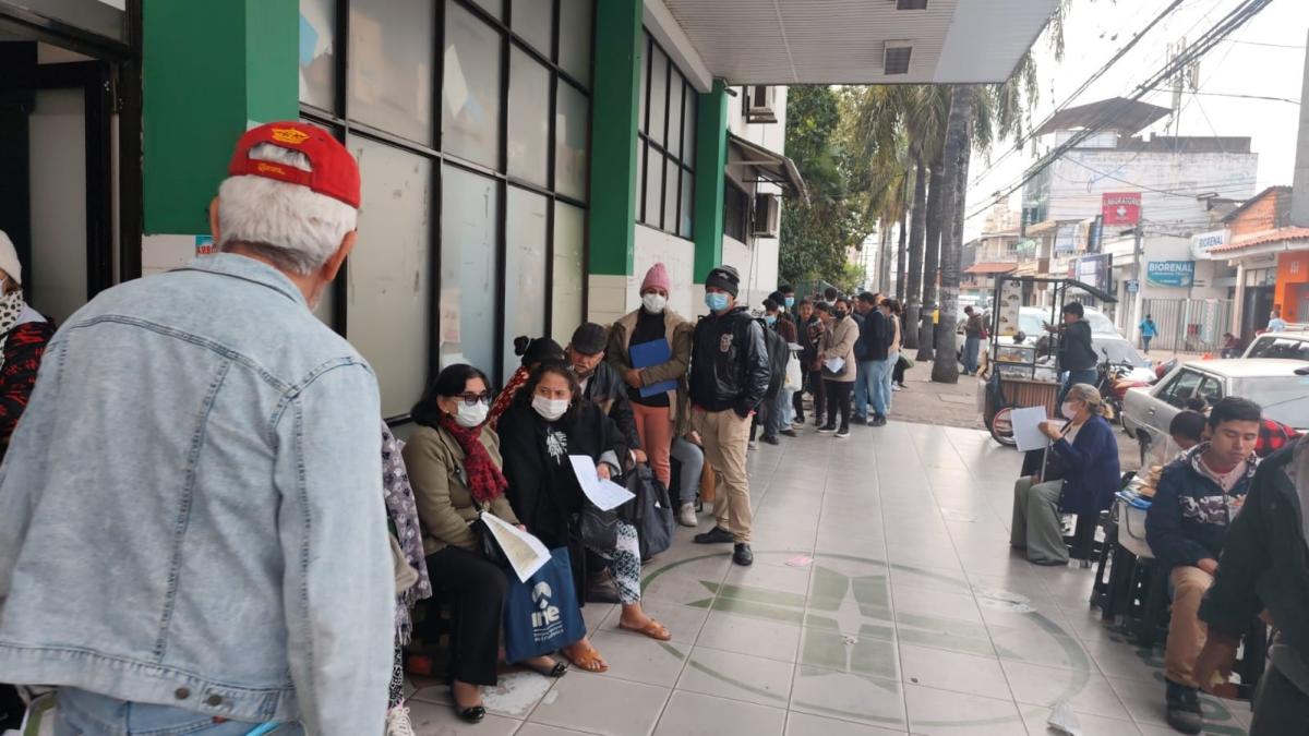 The attention returns, but the delays lengthen the rows and wait for hospitals