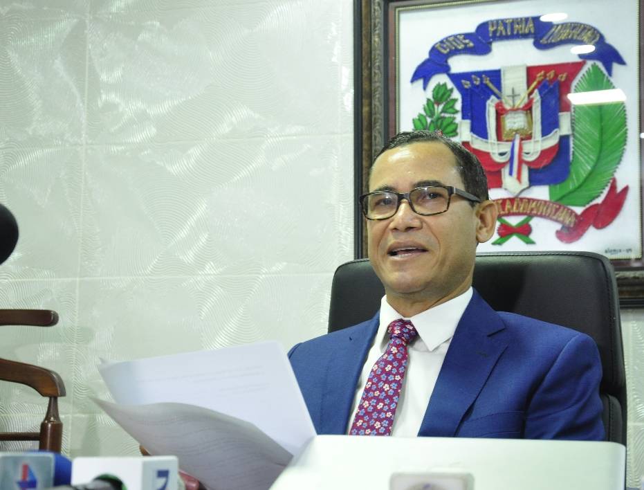 La cesantía no se toca: Eddy Olivares confirma aprobación del Código de Trabajo en la próxima legislatura