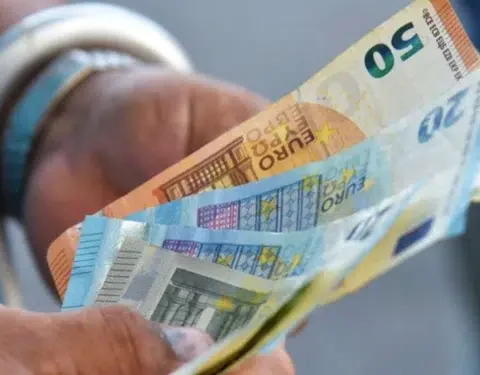 dólar, euro, mercado informal, cuba