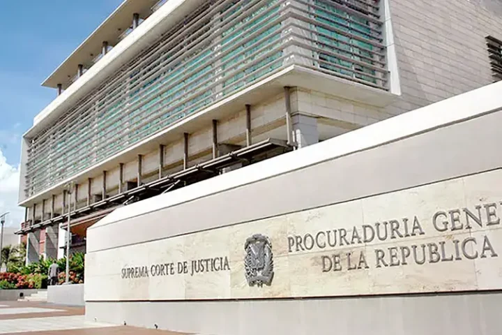 Investigan modificación del Himno Nacional por colectivo LGBT en República Dominicana