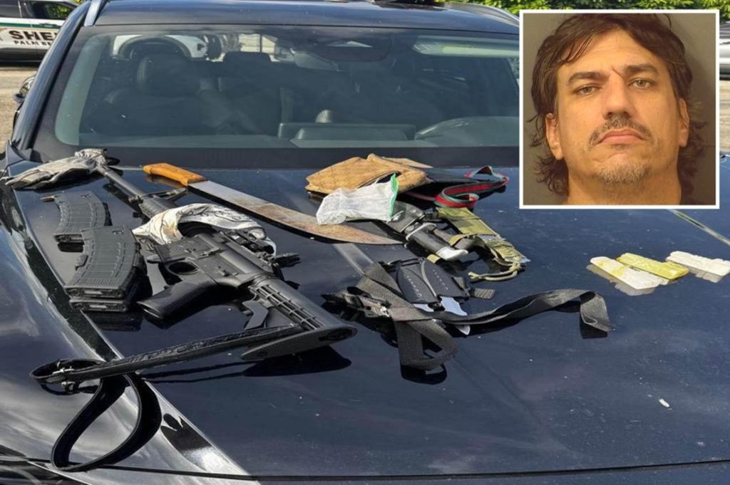 They stop a man with assault rifle loaded at Florida airport