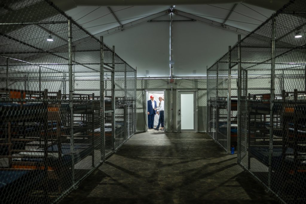 They will open in Florida new center to stop and then deport immigrants