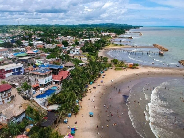 This is the department that has the most municipalities in Colombia and is the largest sixth in the country