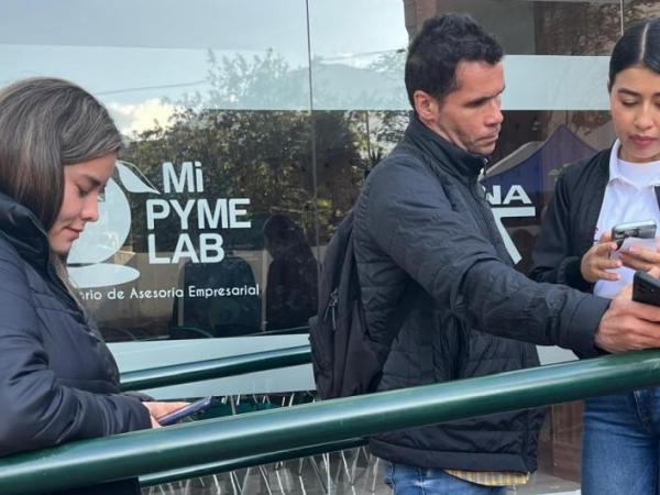 This is the link in which you can see the vacancies that SENA has available