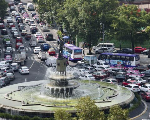 Today does not circulate Sabatino, August 16, 2025: cars that rest on CDMX and Edomex