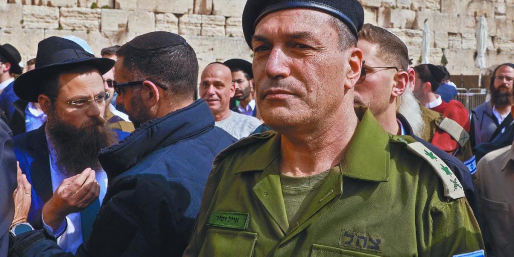 Total occupation of Gaza is a "trap"