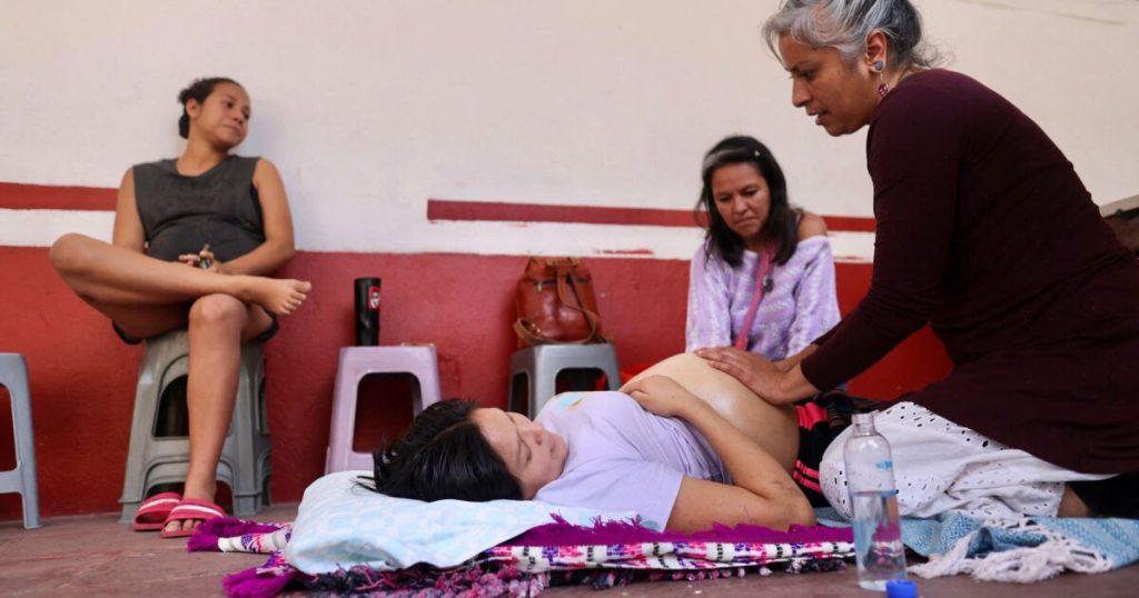 Traditional midwifery makes its way in Mexico between recognition and control