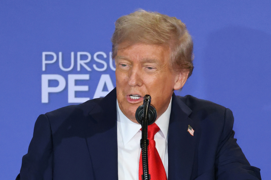 Trump's approval index falls to 38 %, reveals PEW Research Center survey