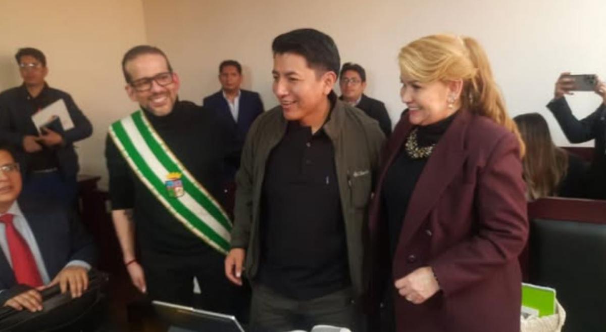 Tuto advances that until November 8 Camacho, Áñez and Pumari will be free