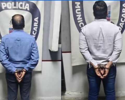 Two men who scammed with houses from the Great Housing Mission