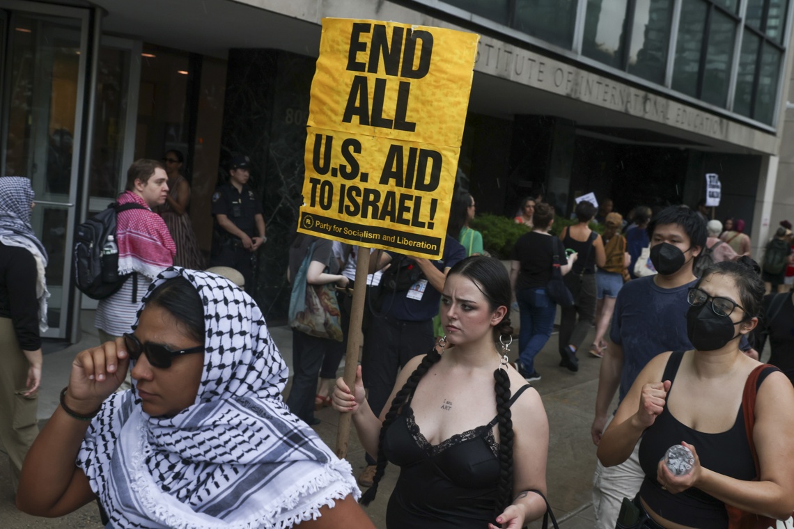 US imposes visa restrictions on Palestinian officials for "support for terrorism"