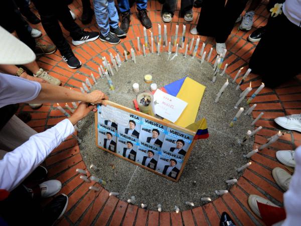 'Violence took us away': reactions from the Democratic Center for Miguel Uribe