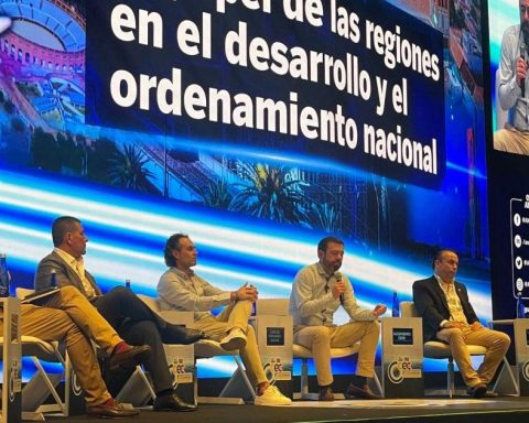 “When we work together, political and geographical differences go to the background": Mayors call the unit