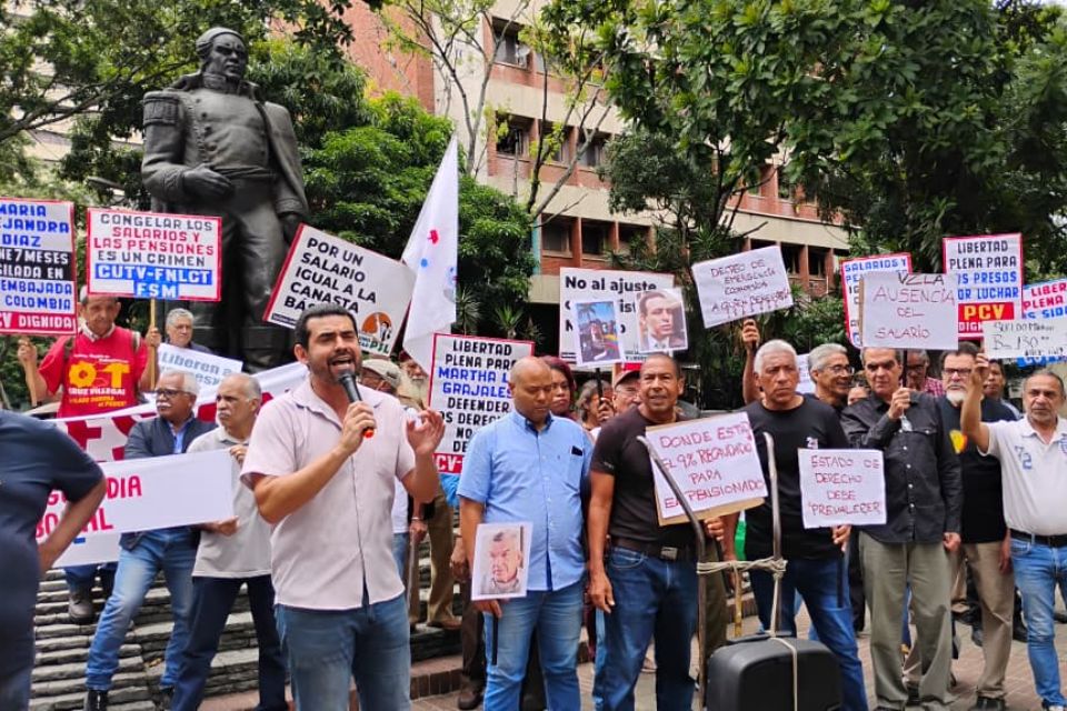 Workers and guilds protest against repression: "The salary is also imprisoned"