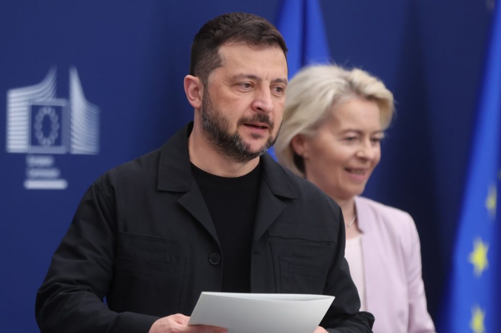 Zelenski asks "a lasting peace" in Ukraine, a few hours after your meeting with Trump