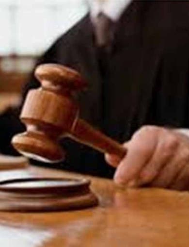 A prisión acusado agredir a su hija