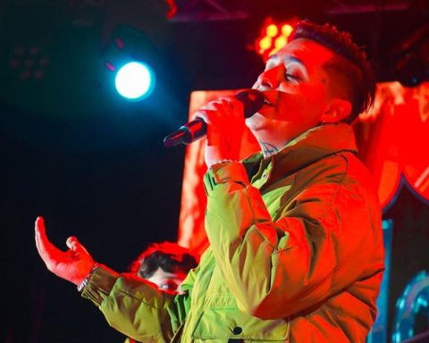 "A song to heaven": from artists to politicians say goodbye to Naoki with emotional messages