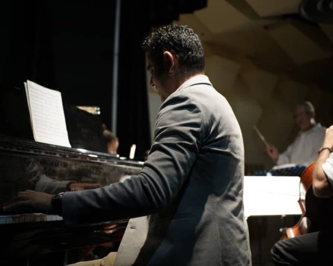 Alejandro Falcón in Fangio Havana