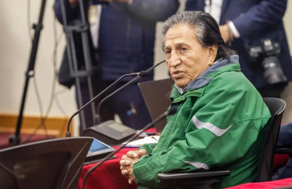 Alejandro Toledo was transferred to a clinic