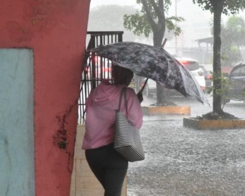 ¡Alerta! Vaguada provocará fuertes lluvias en varias provincias