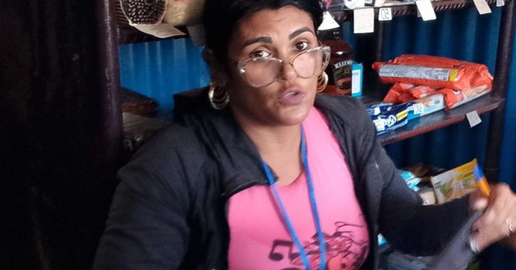 An Mayarí account account denounces an inspector "abusive"and the police summons it