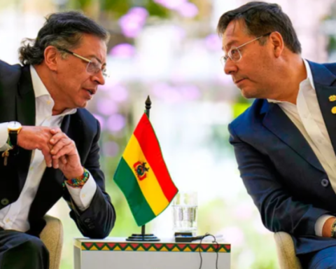 Arce says that Visa's revocation to Petro seeks to 'intimidate' defenders of Palestine