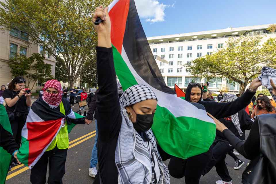 Are Western support to Israel start to crumble?