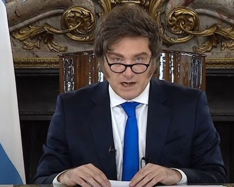 Argentine Debt Titles jump thanks to US Treasury support