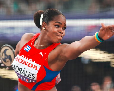 Athletics World Cup: Silinda Morales flying saucer