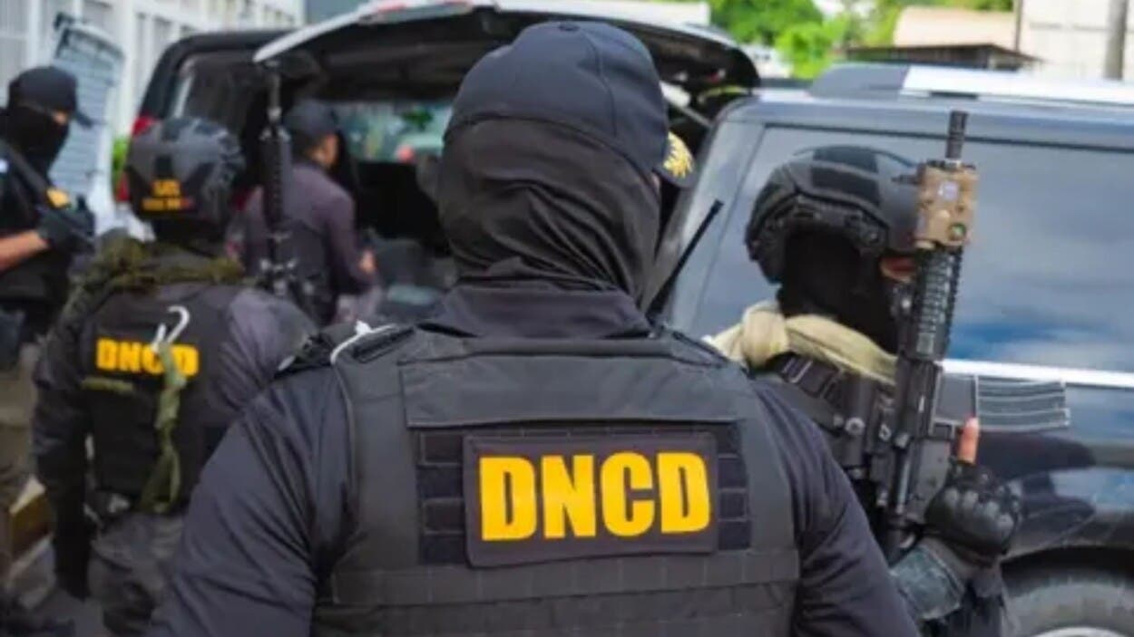 Procuraduría y DNCD incautan bienes a Rotestán Clase