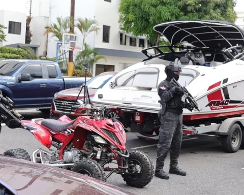 Authorities confiscate goods for RD $ 70 million drug trafficking network