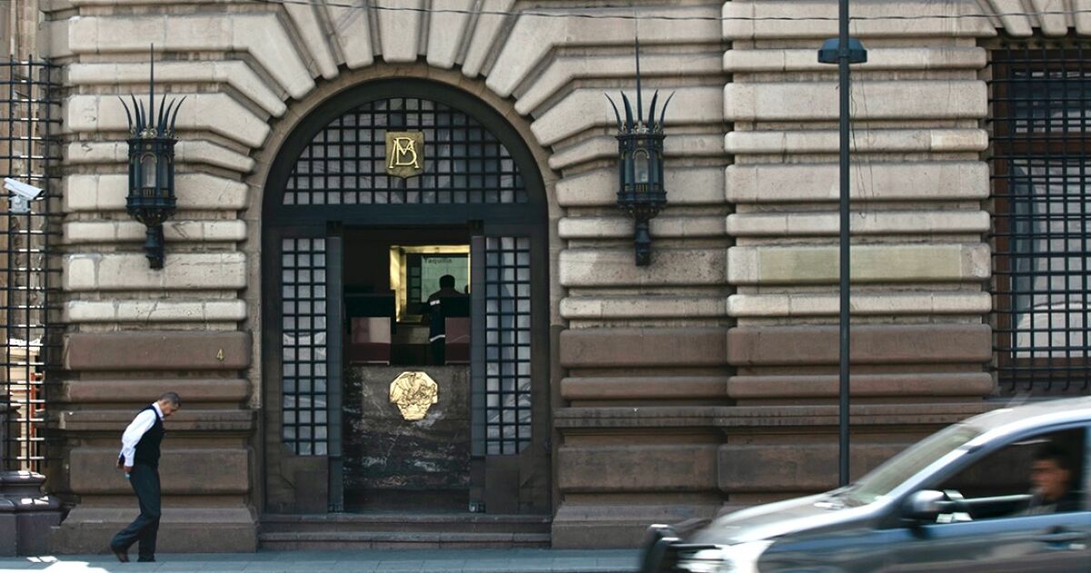 Banxico turns 100: the history of the Bank of Mexico and the impact it has on your pocket