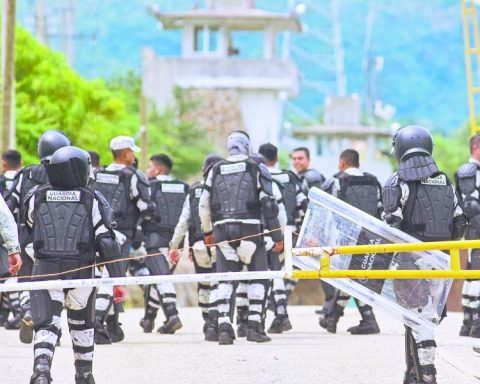 Between opacity and lag, police, prosecutors and criminals