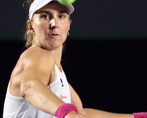 Bia Haddad wins Brazilian confrontation in the round of 16