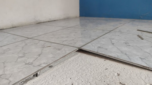 Comunidad de Fondo Negro exige intervención urgente en el Centro Educativo Juan Lucas Feliz por daños estructurales