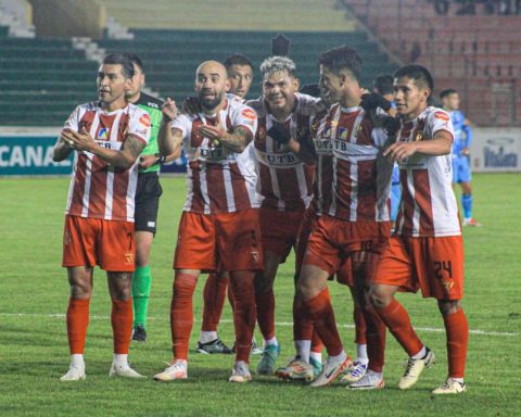 Blooming pays his failures and falls 3-0 against Independiente