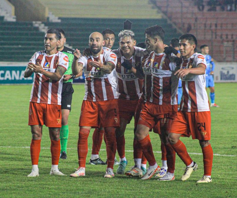 Blooming pays his failures and falls 3-0 against Independiente