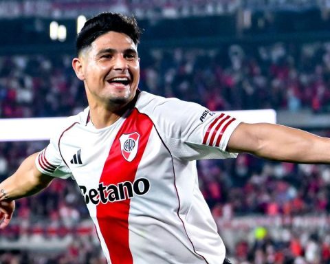 Boca and River defeat, but do not convince