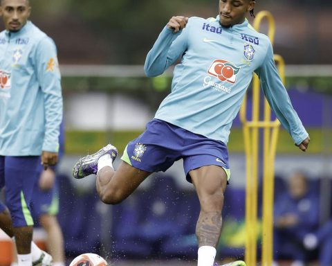 Brazil faces Bolivia in his last commitment to the qualifiers