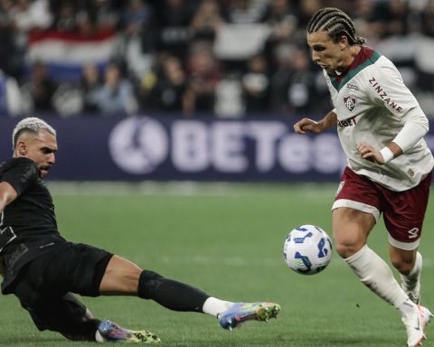 Brazilian: Fluminense and Corinthians measure strength in Maracanã