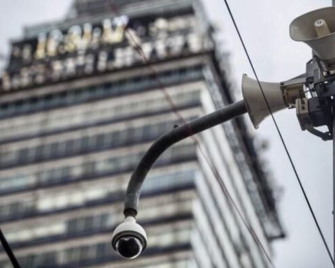 Brugada promises 100% reconstruction and announces plan to reinforce buildings