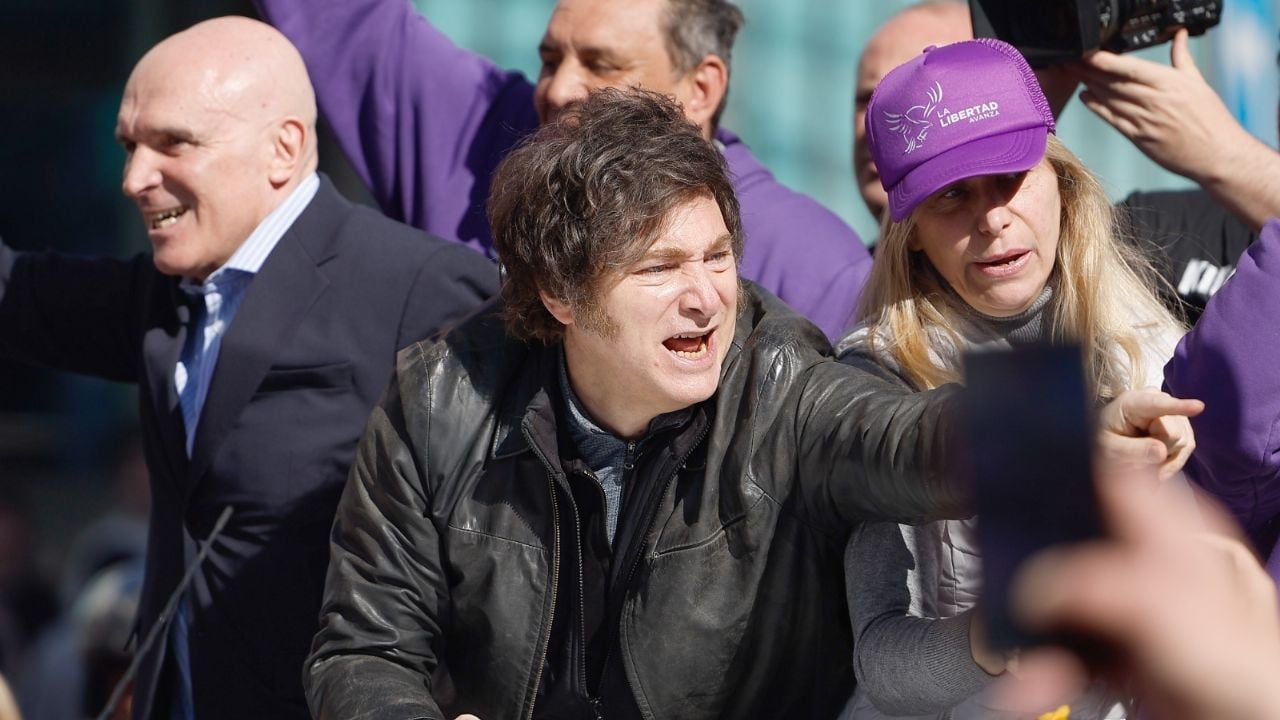 Bullrich holds the mayor Otermín for the aggression to Javier Milei