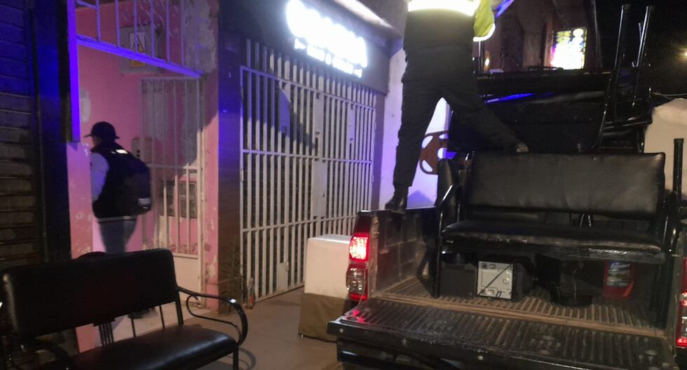 CLAUSURAN NIGHT CLANDESTINO CLUB 'KATTLEYA' IN THE CENTRO DE HUANCAYO