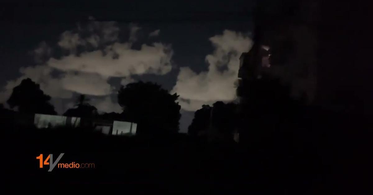 Cacerolazo at the Casino Deportivo de la Habana