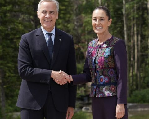 Canadian provinces go to hunt for more trade with Mexico