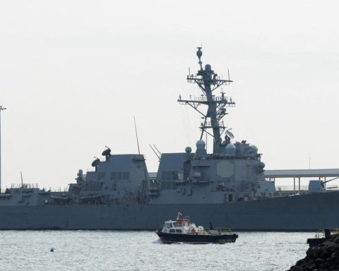 Caracas states that the US destroyer addressed and occupied "Hostilely" A Venezuelan tuna ship