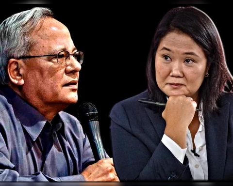 César Hildebrandt about Keiko Fujimori: "Live parasitarily of the tithes of congressmen"