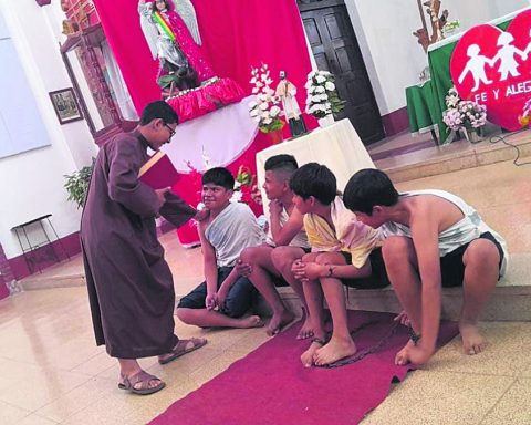 Charagua celebrates 60 years of the San Pedro Claver and Alegría school