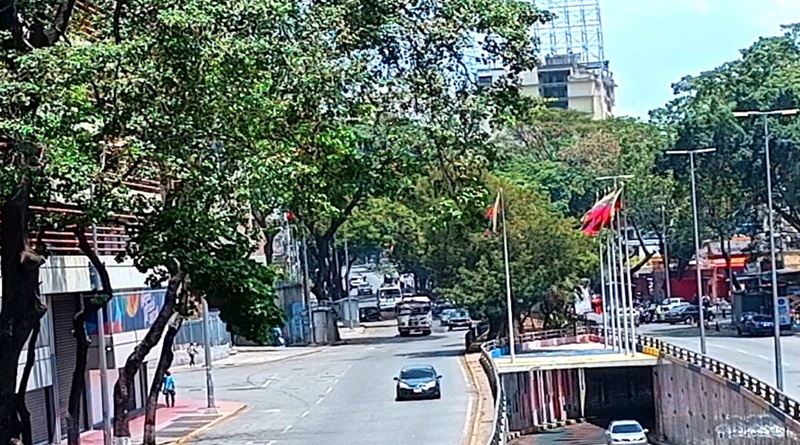 Hasta el 17 de septiembre estará cerrado un tramo de la avenida Andrés Bello de Caracas, por labores de asfaltado