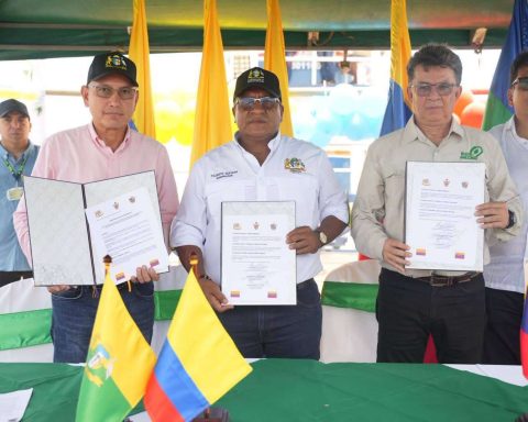 Colombia and Venezuela sign integration twinning through the Orinoco River
